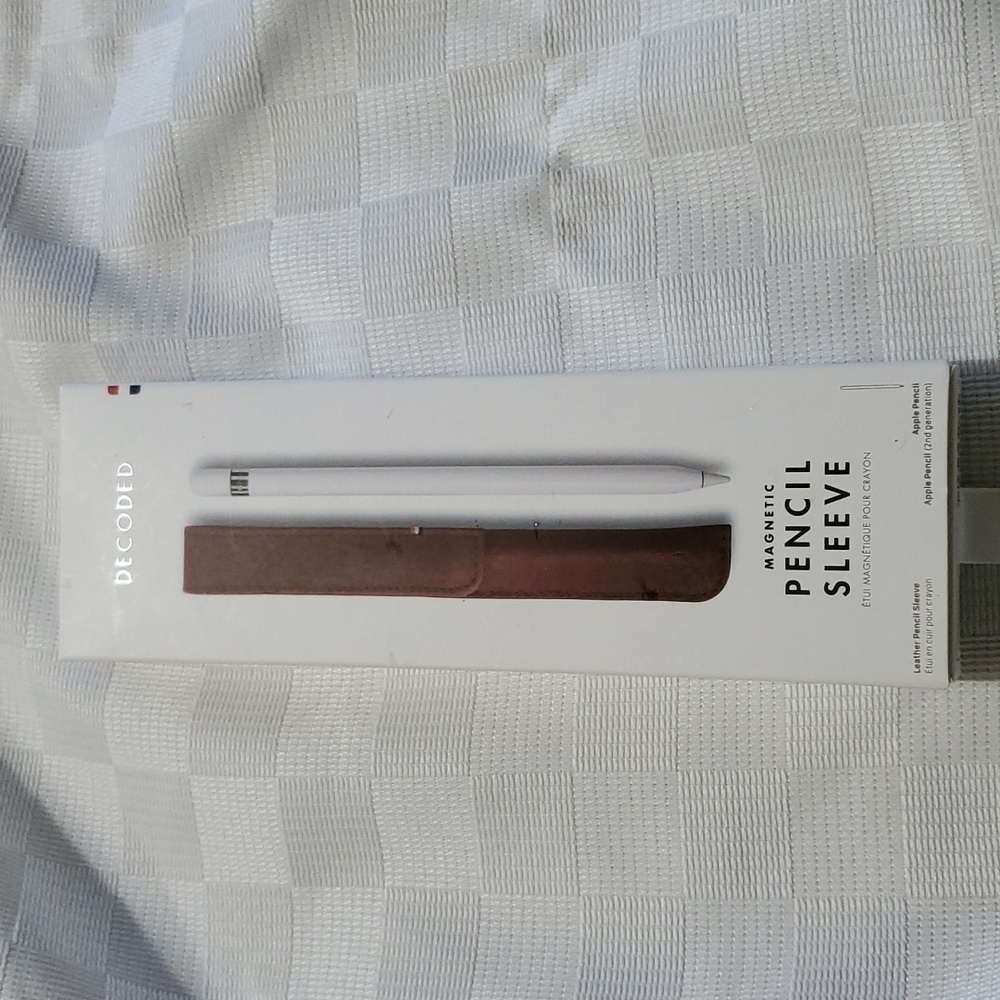 Apple Magnetic Pencil Sleeve. Genuine Leather. Oak Brown